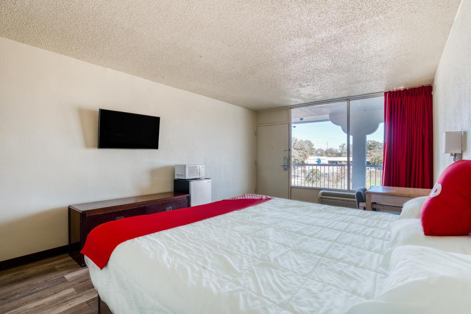 Oyo Hotel Waco University Area I-35 ภายนอก รูปภาพ